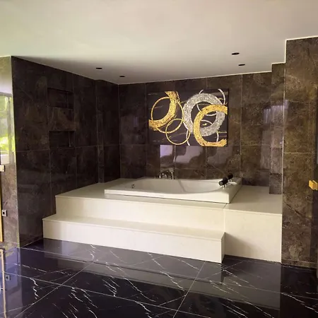 Qoople Oba Select * Alanya