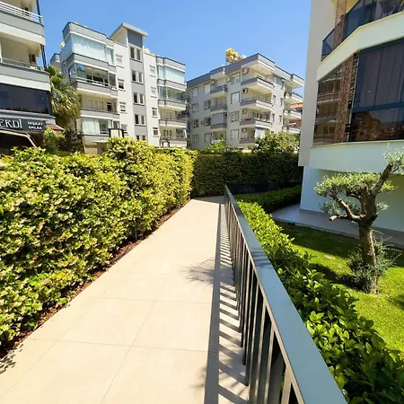 Apartman Qoople Oba Select *